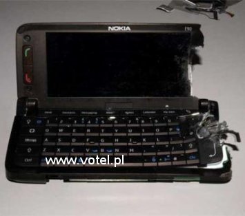 Nokia E90